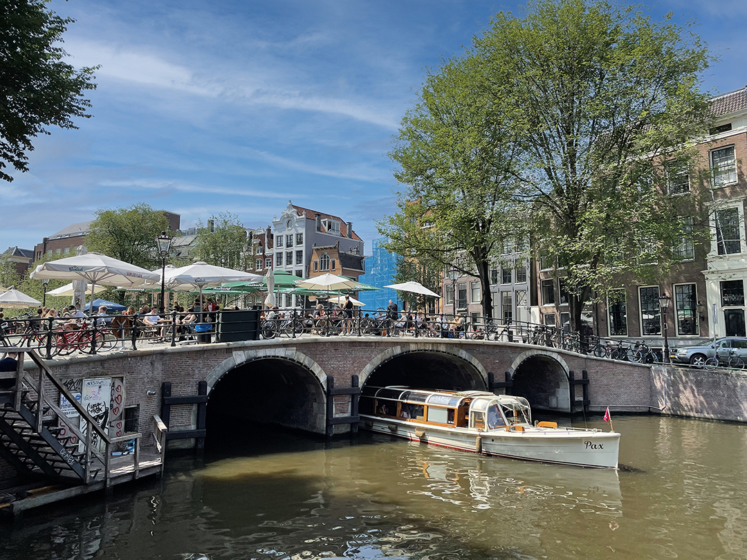 Amsterdam Boat Center - Salonboot Pax